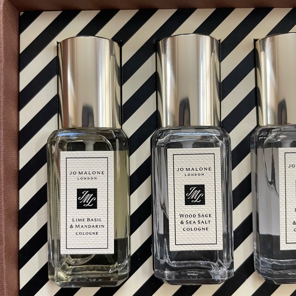 Jo Malone Gift Box - Picture 5 of 6